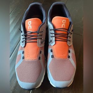 Men’s On Cloud 5 size 11.5